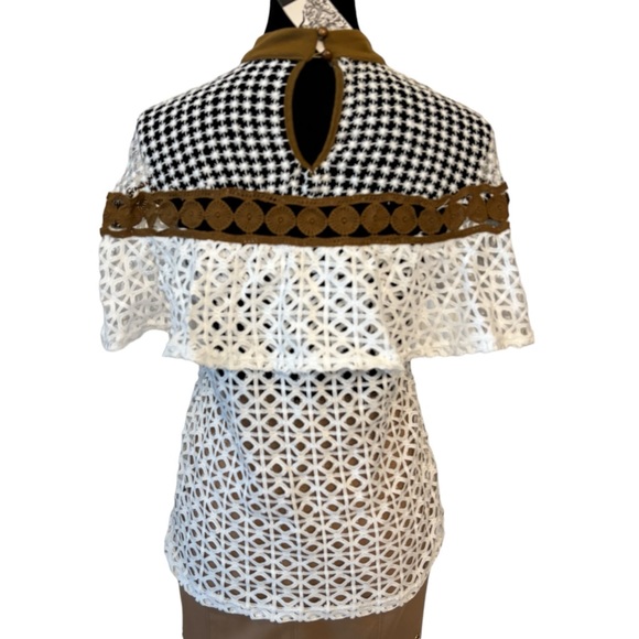 Crochet Open Weave Top - Picture 8 of 9